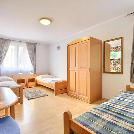 Apartamento Karnat 1,2