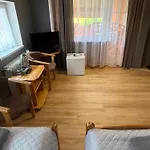 Karnat 1,2 Apartment *
