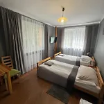 Karnat Wycieczka Do Pragi Gratis Przy 6 Noclegach Z Wyzywieniem !!! Sniadania Oraz Obiadokolacje